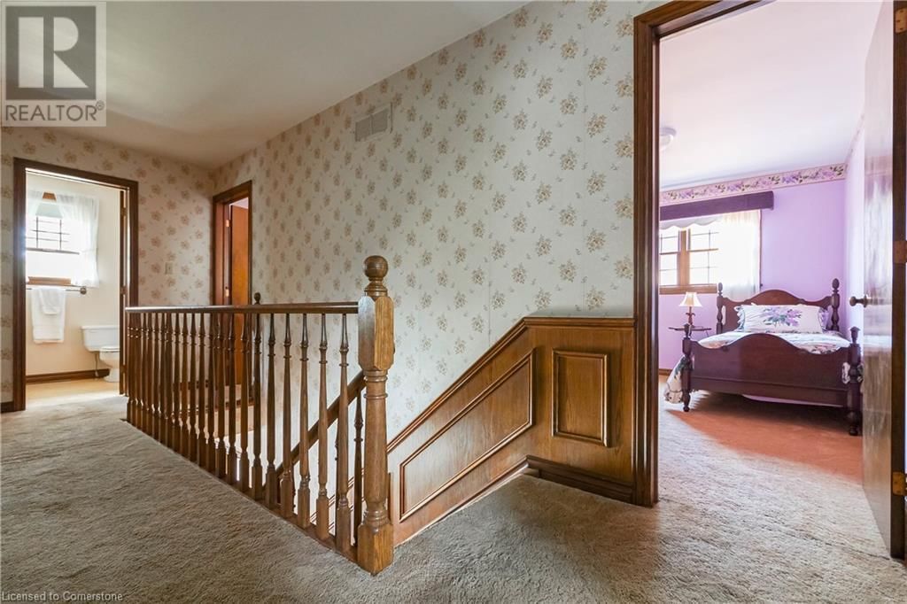 637 HIAWATHA BOULEVARD Image 30