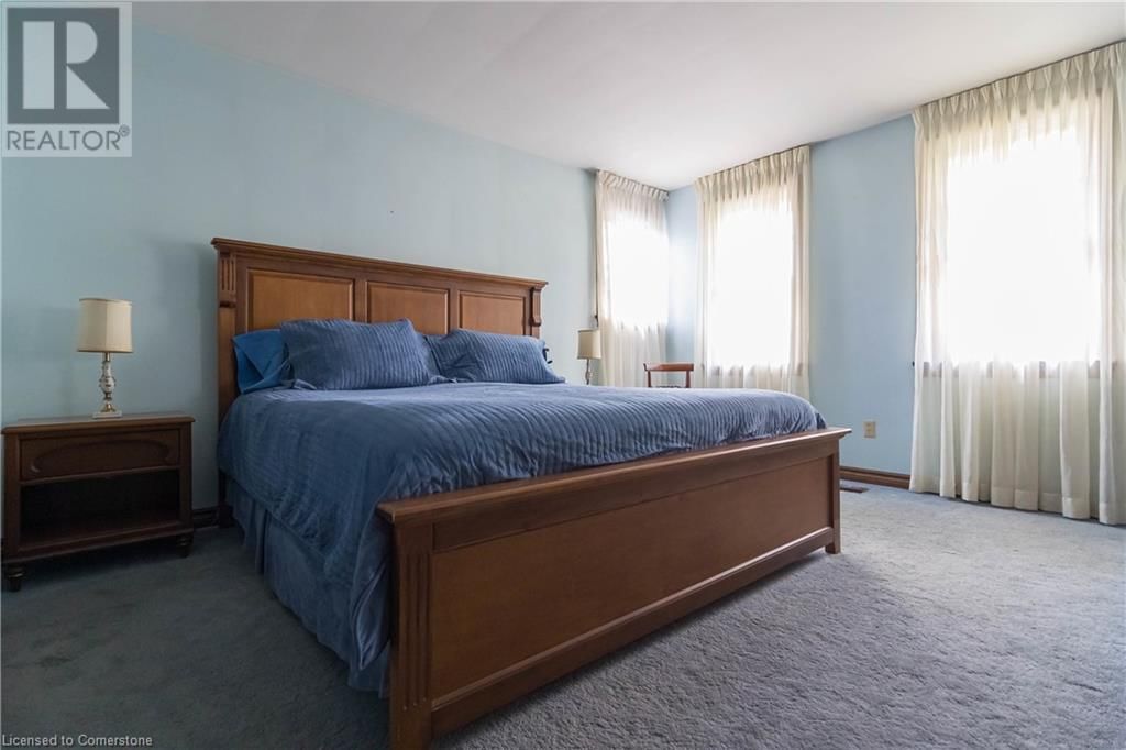 637 HIAWATHA BOULEVARD Image 35