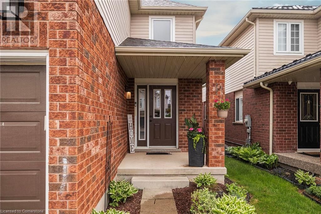 345 THOMAS SLEE DRIVE Image 2