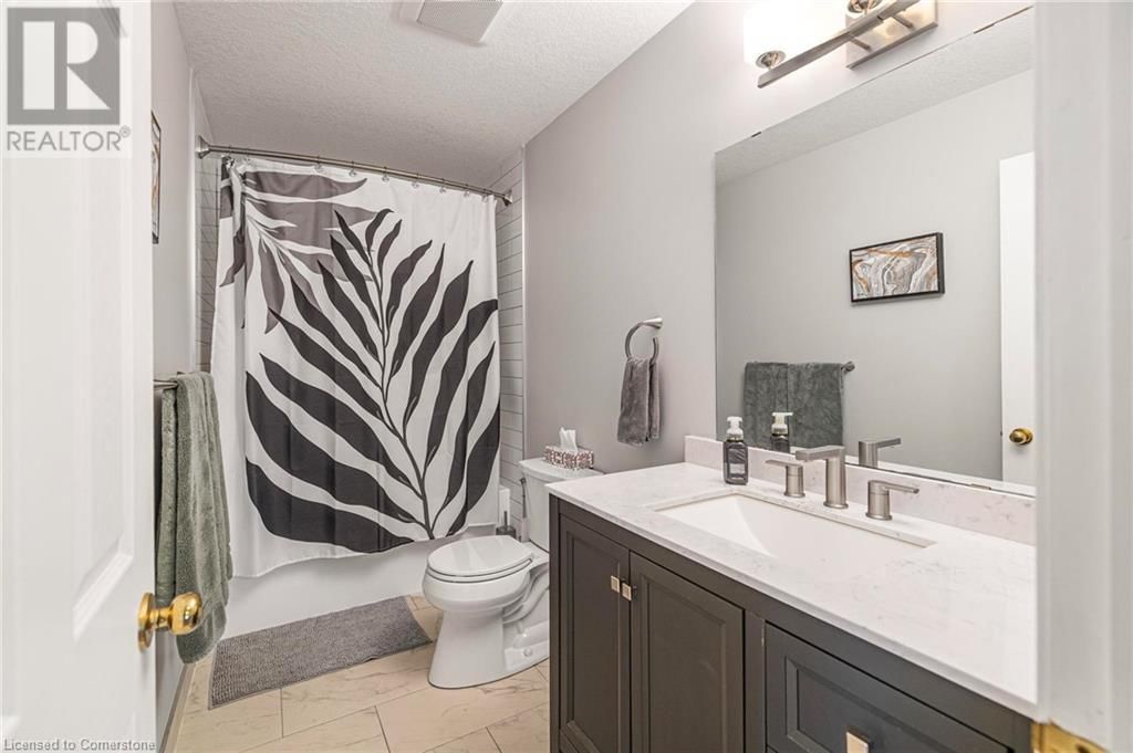 345 THOMAS SLEE DRIVE Image 20