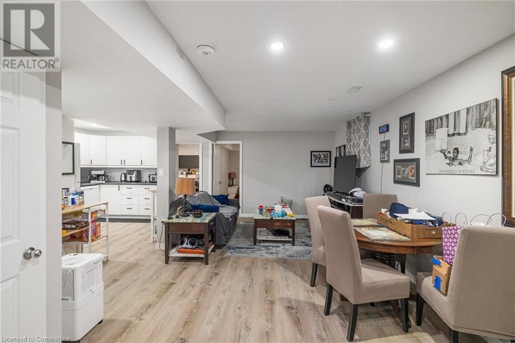 345 THOMAS SLEE DRIVE Image 26