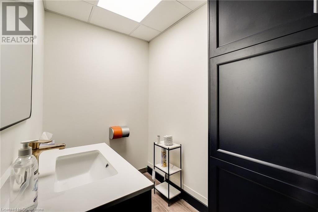 1 - 3485 HARVESTER ROAD Image 26