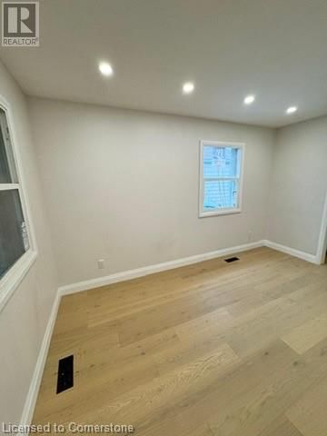 Upper - 74 ST CLAIR AVENUE Image 13
