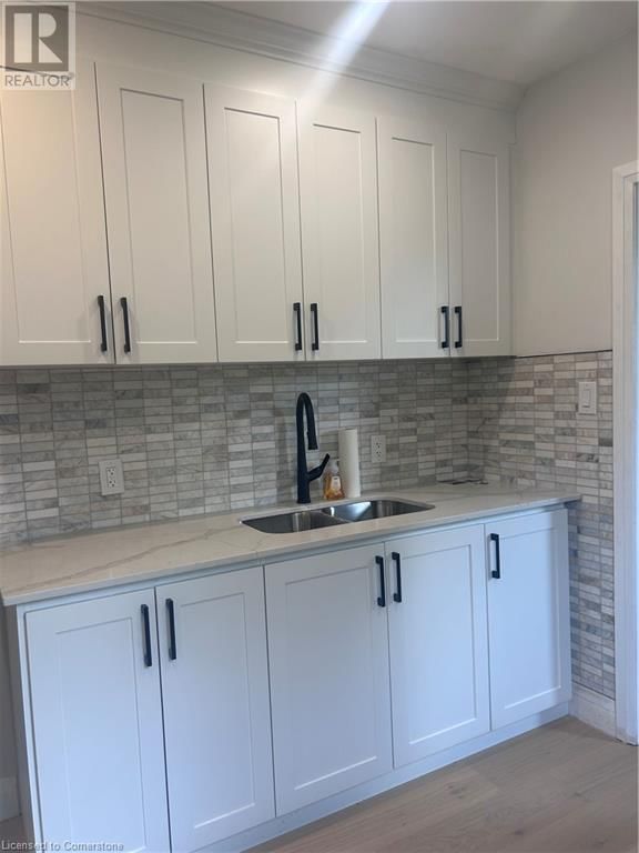 Upper - 74 ST CLAIR AVENUE Image 2