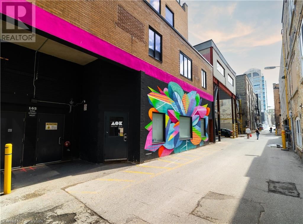 165 KING STREET WEST Image 1