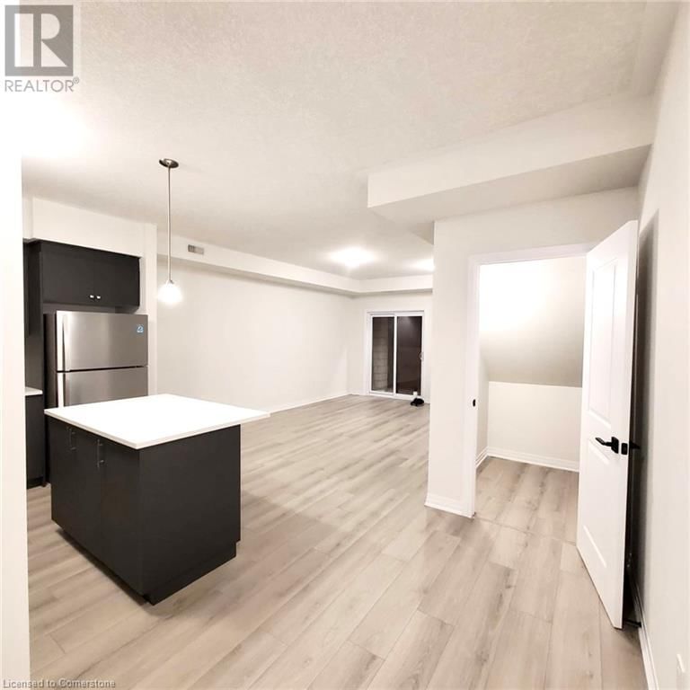 D-50 - 25 ISHERWOOD AVENUE Image 3