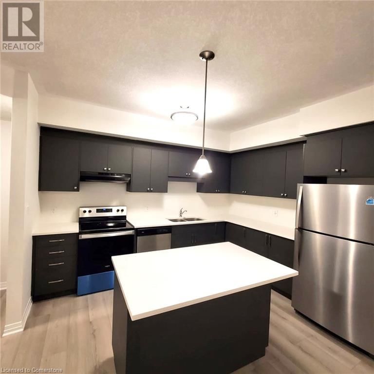 D-50 - 25 ISHERWOOD AVENUE Image 4