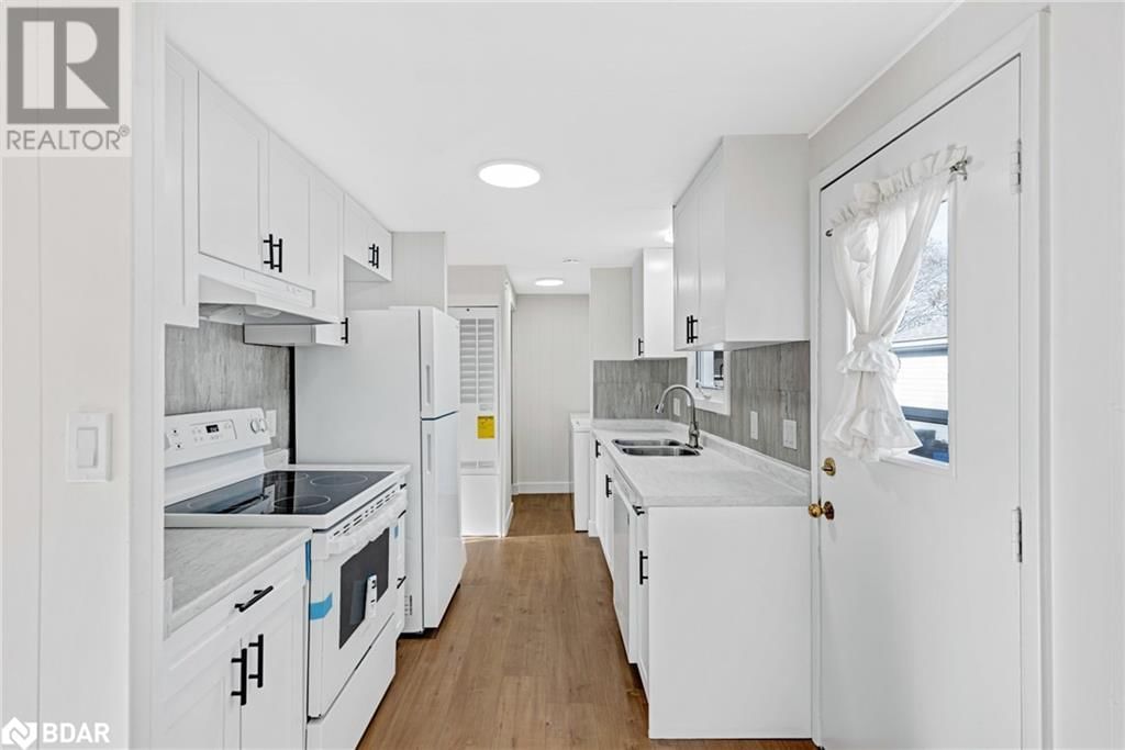 42 FLORA DRIVE Image 9
