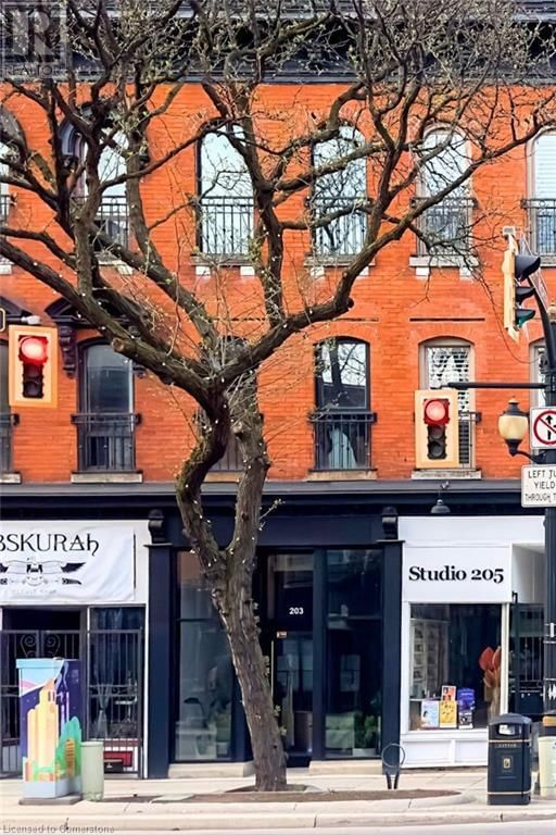 203 KING STREET EAST Image 43