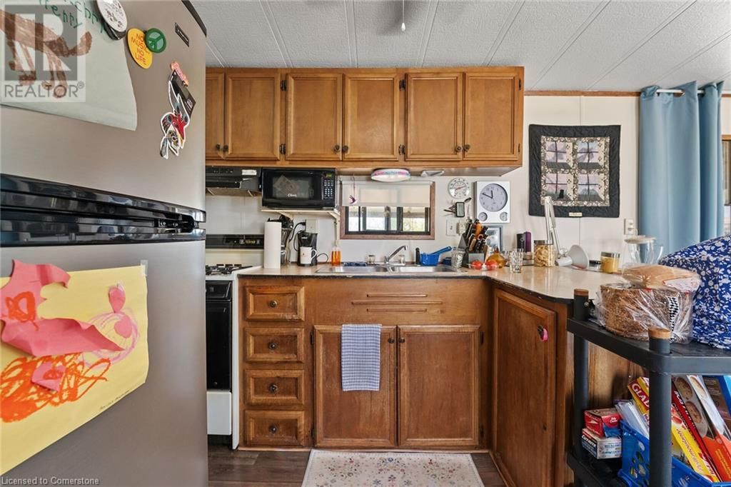 199 DICKHOUT ROAD Image 26