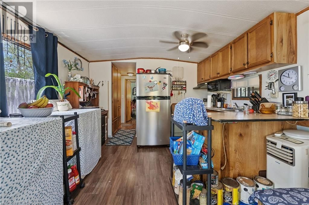 199 DICKHOUT ROAD Image 28
