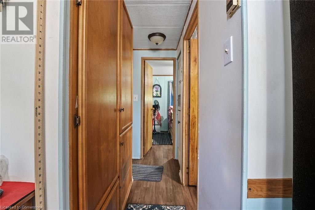 199 DICKHOUT ROAD Image 34