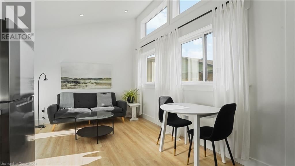 45 BOND STREET Image 22
