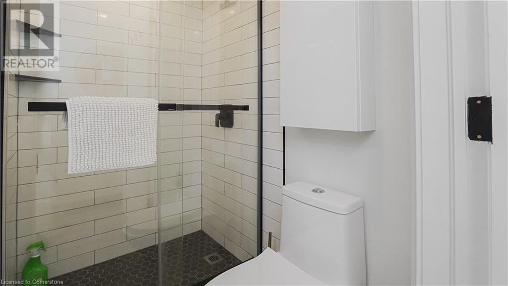 45 BOND STREET Image 28