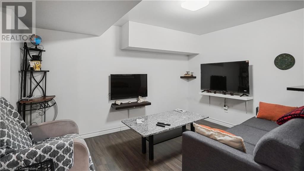 45 BOND STREET Image 36