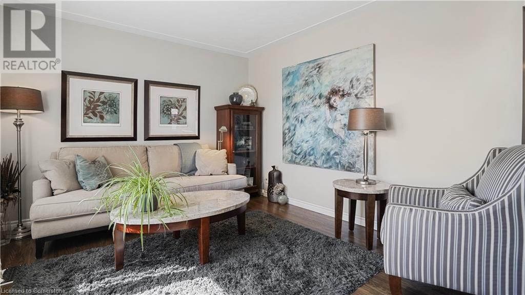 45 BOND STREET Image 7