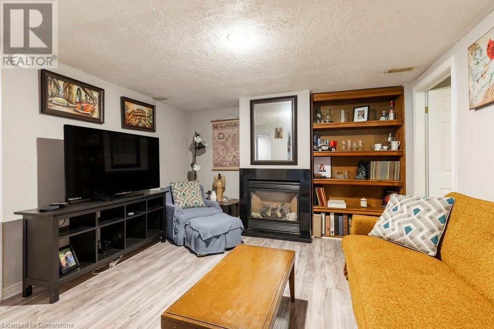 272 UPPER PARADISE ROAD Image 16