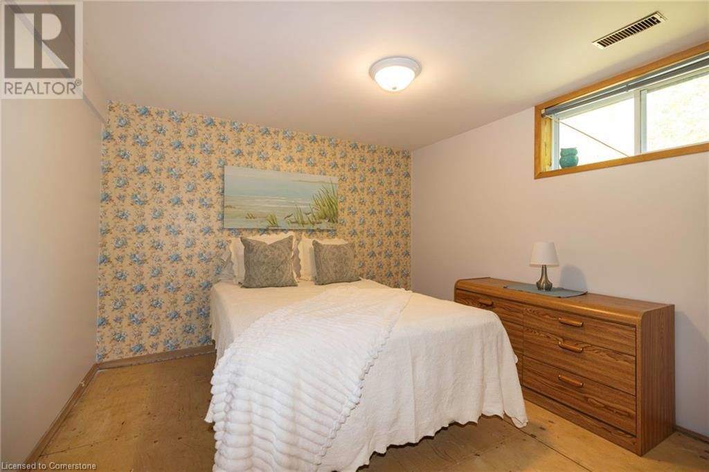 37 DOCKSIDE DRIVE Image 22
