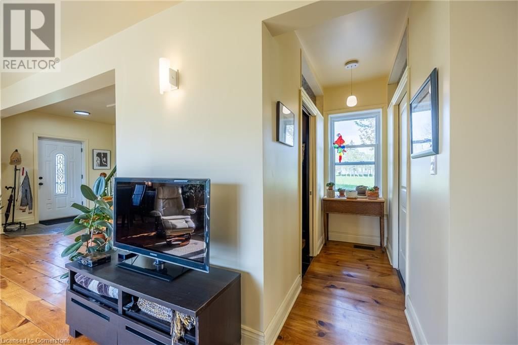 1698 LAKESHORE ROAD Image 16