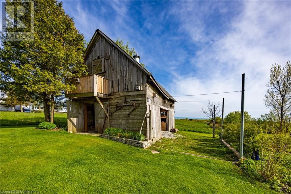 1698 LAKESHORE ROAD Image 39