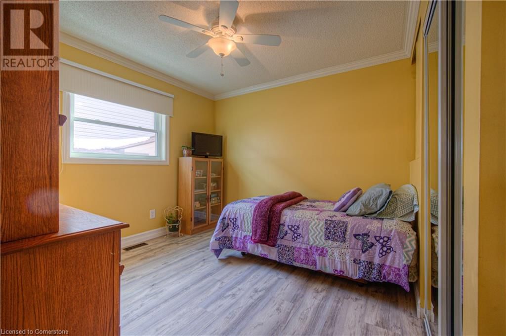 309 CHRISTOPHER DRIVE Image 19