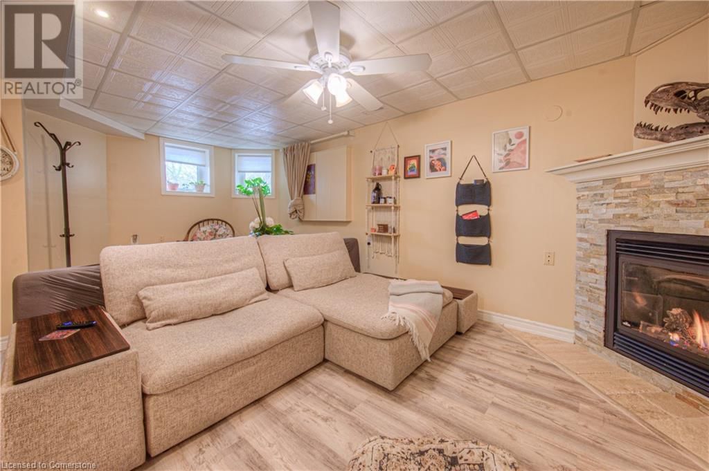 309 CHRISTOPHER DRIVE Image 26