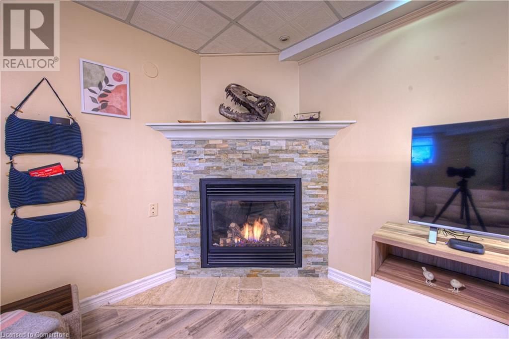 309 CHRISTOPHER DRIVE Image 27