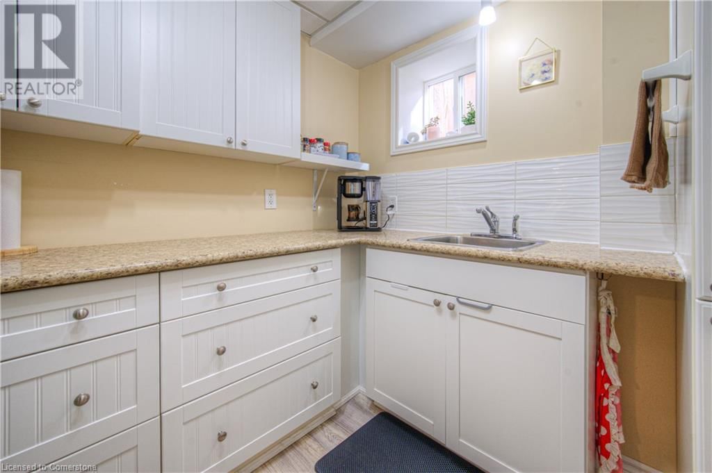 309 CHRISTOPHER DRIVE Image 29