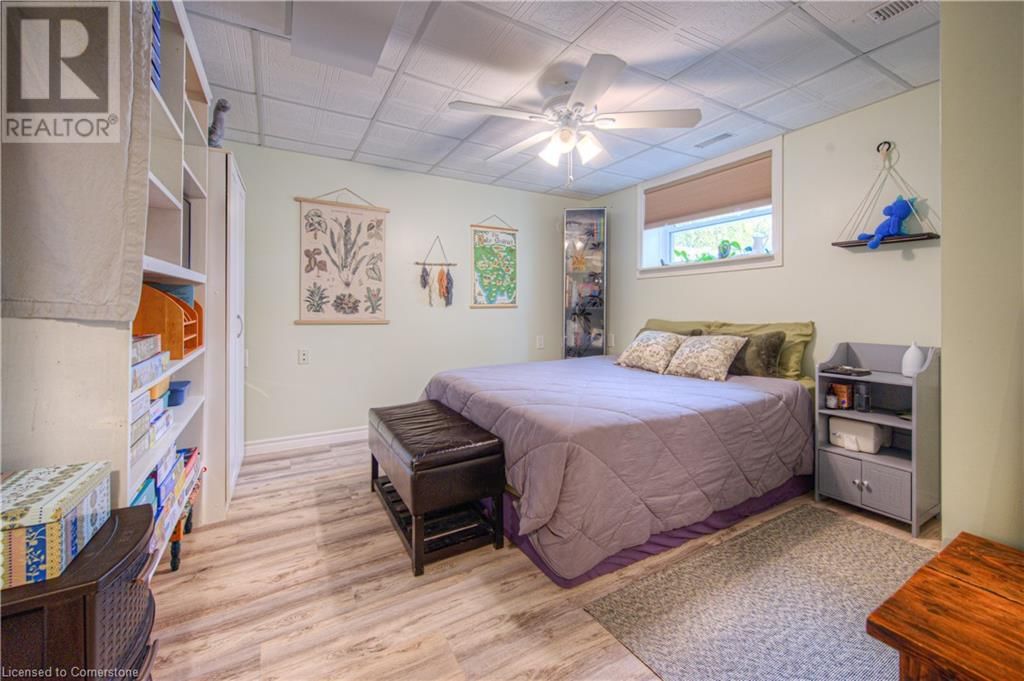 309 CHRISTOPHER DRIVE Image 35