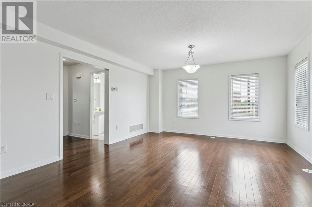 103 BLEASDALE AVENUE Image 16