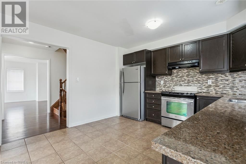 103 BLEASDALE AVENUE Image 20