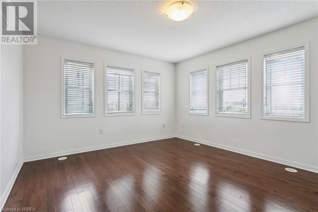 103 BLEASDALE AVENUE Image 40