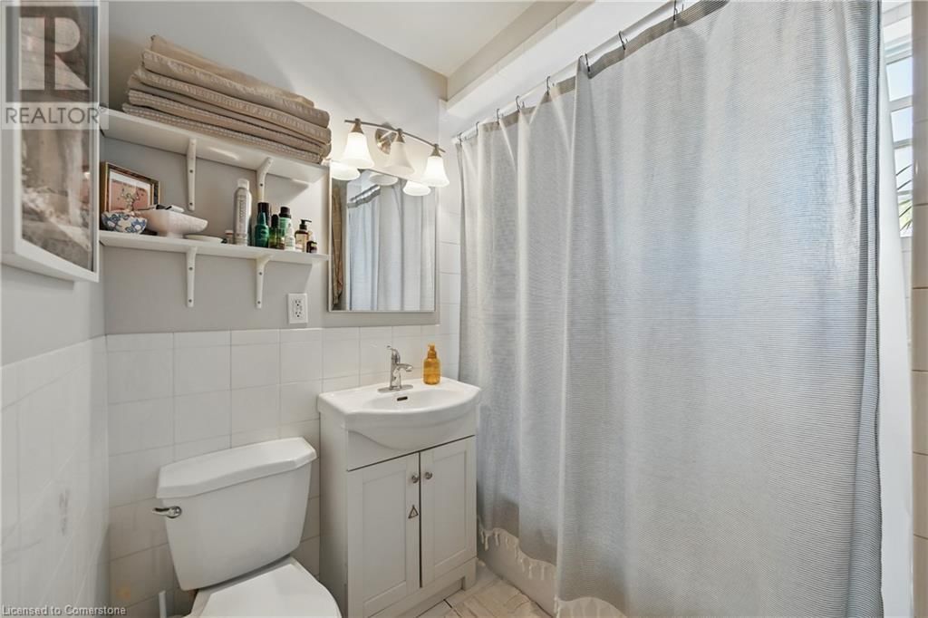 55 BARTON STREET WEST Image 22