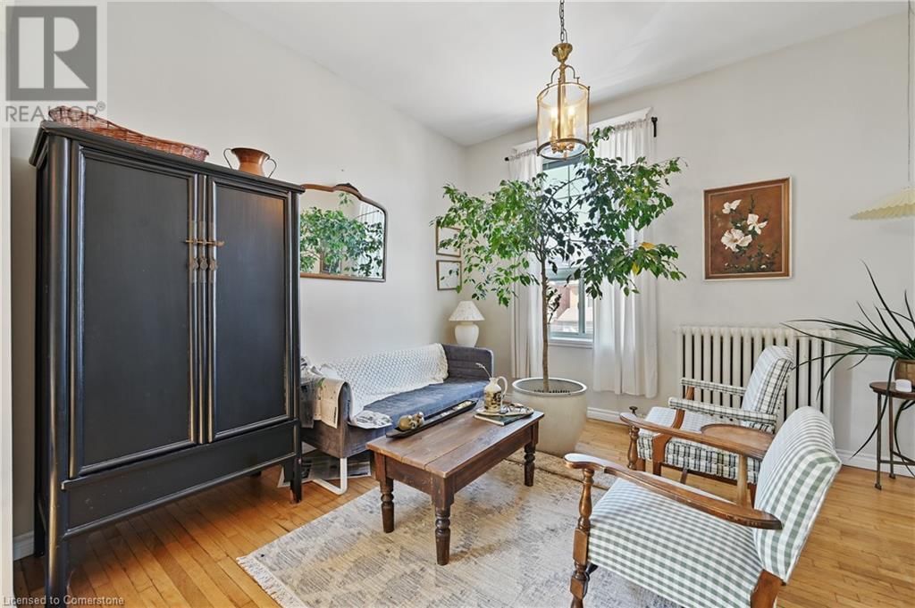 55 BARTON STREET WEST Image 5