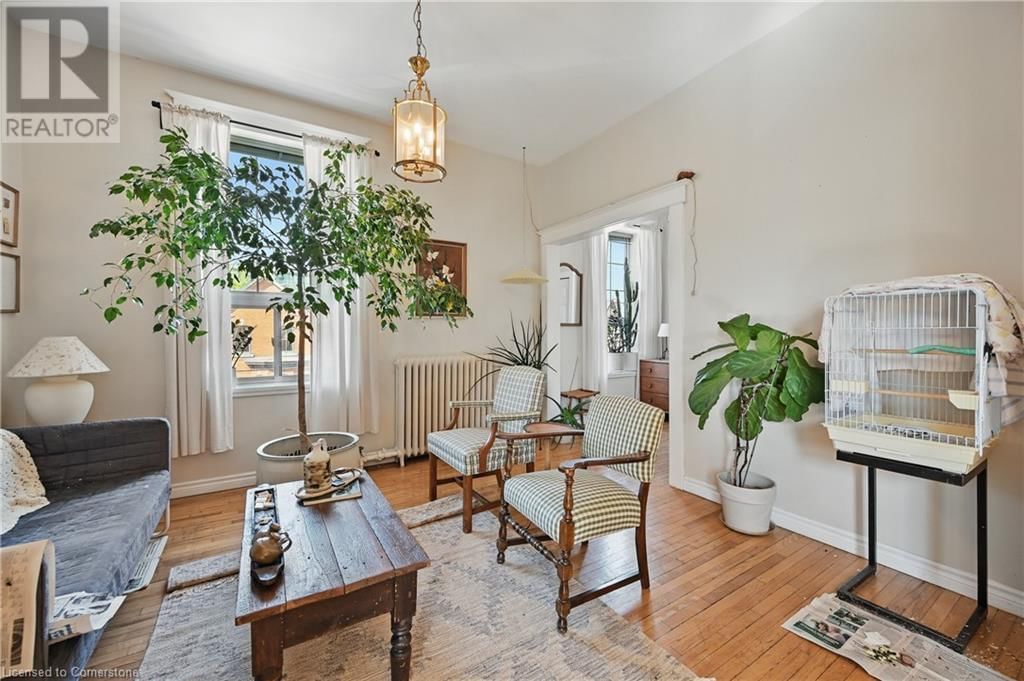 55 BARTON STREET WEST Image 6