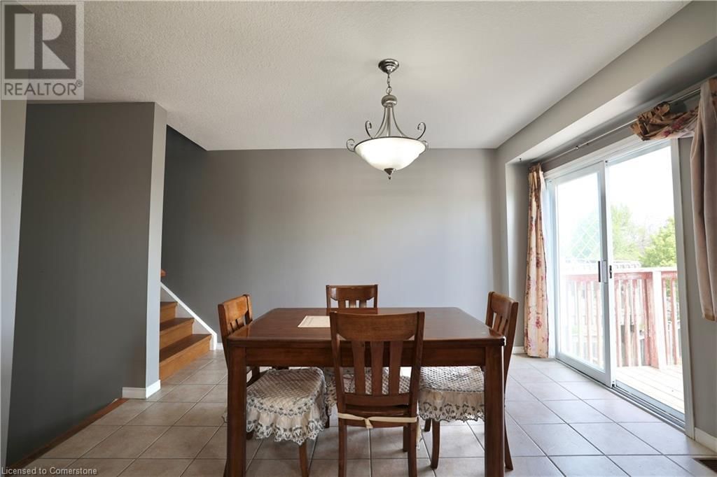 686 WILD GINGER AVENUE Image 16