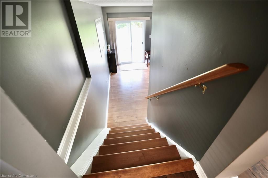 686 WILD GINGER AVENUE Image 28