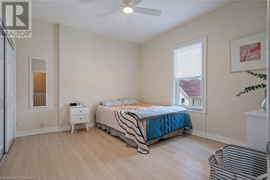 550 JAMES STREET NORTH Image 26