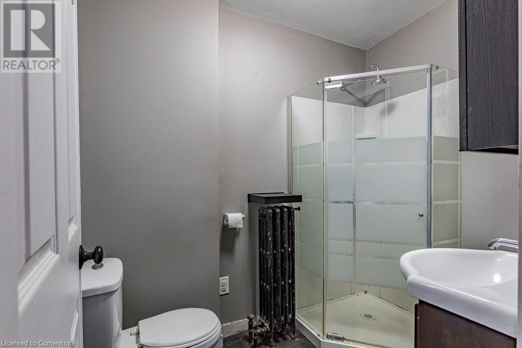 23 AVENUE PLACE Image 23