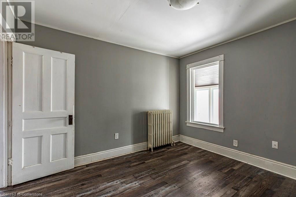 23 AVENUE PLACE Image 37