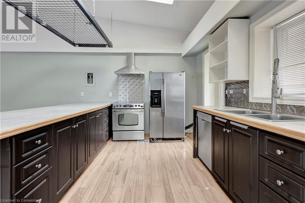 4528 BRIDGE STREET Image 20