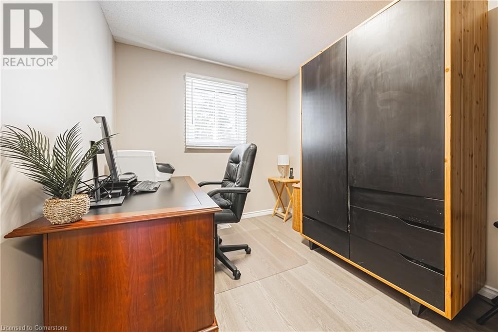 27 WESTCHESTER DRIVE Image 32