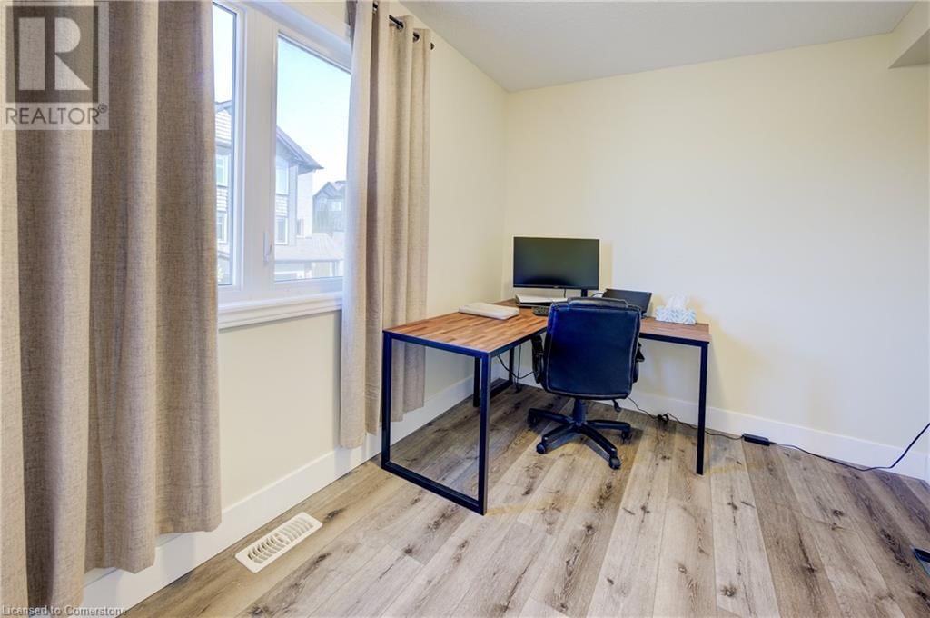 35 - 12 POPLAR DRIVE Image 19