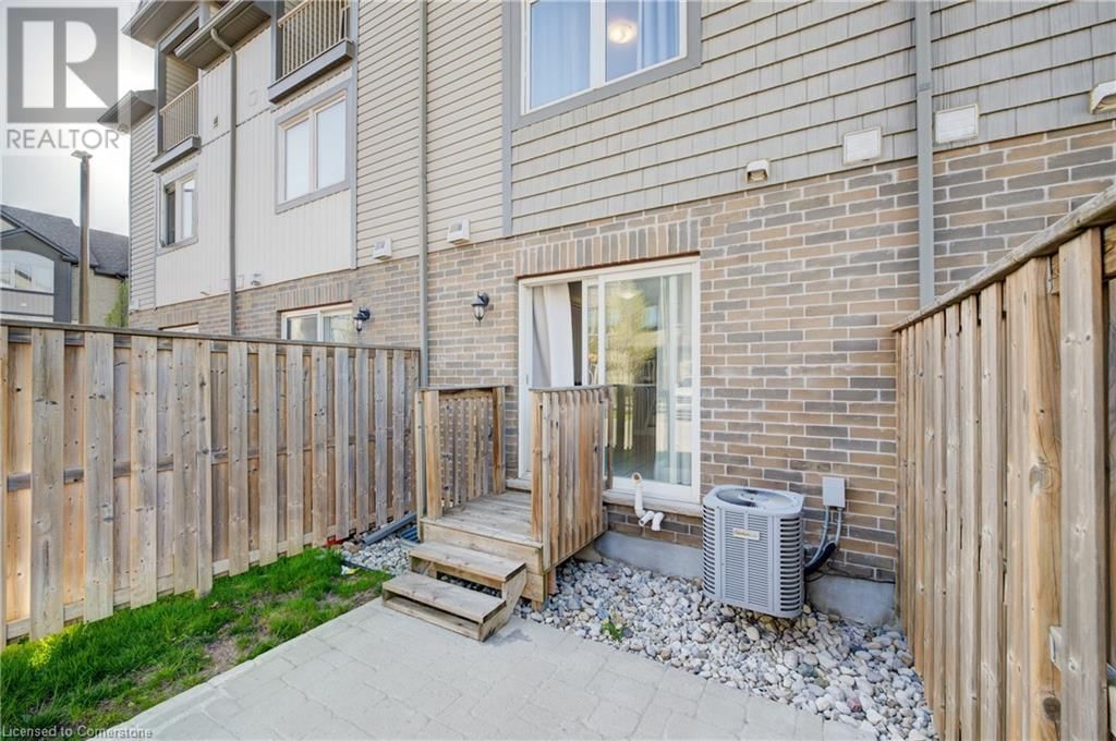 35 - 12 POPLAR DRIVE Image 26