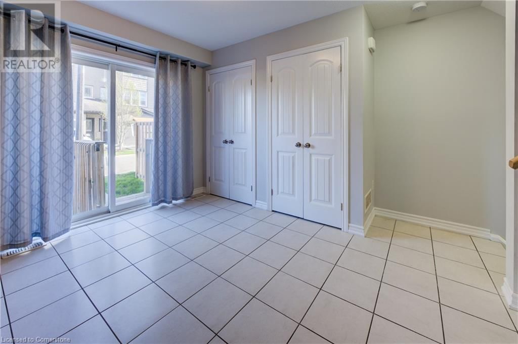 35 - 12 POPLAR DRIVE Image 8