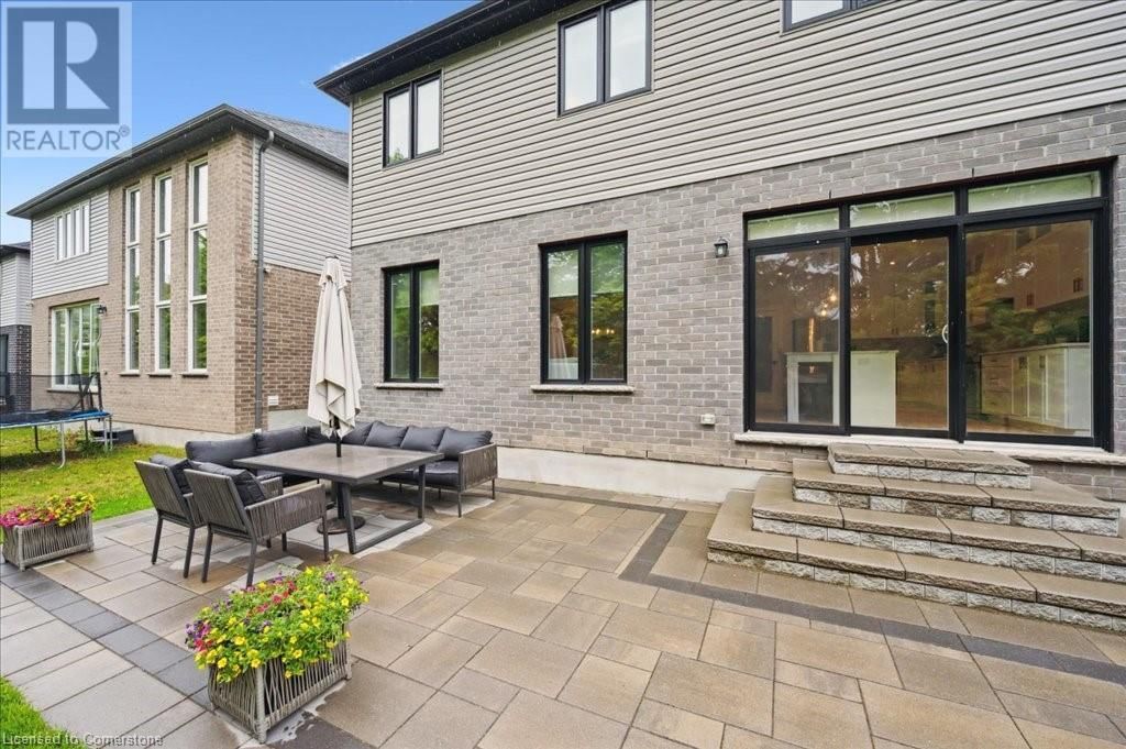 43 IAN ORMSTON DRIVE Image 42