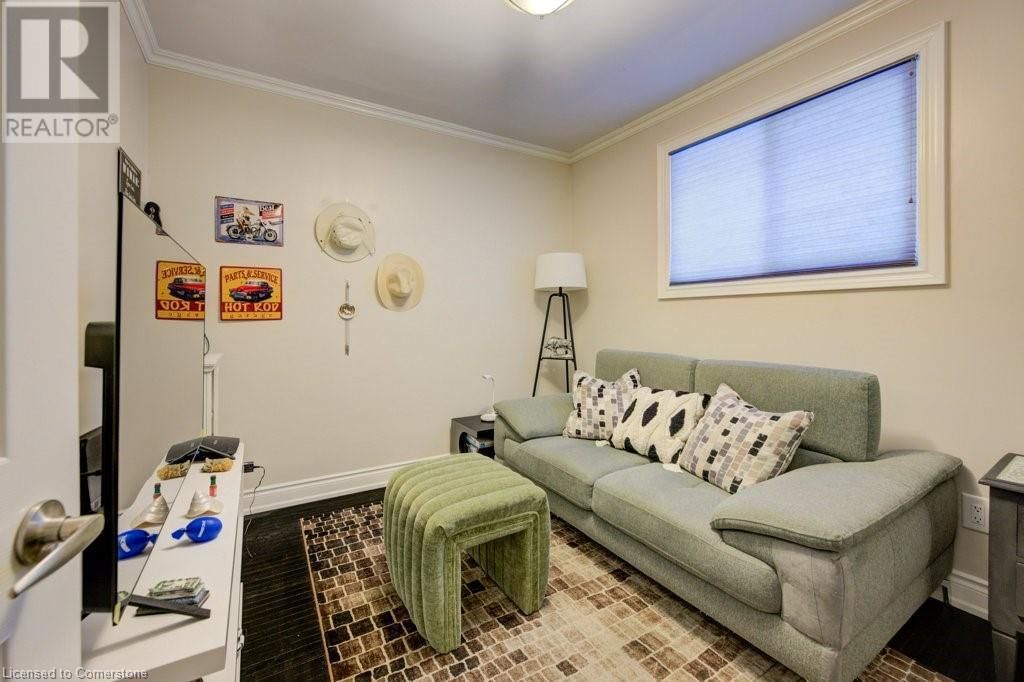 101 VICTOR BOULEVARD Image 11
