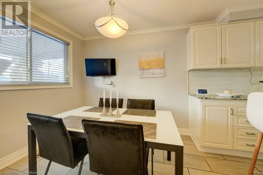 101 VICTOR BOULEVARD Image 6