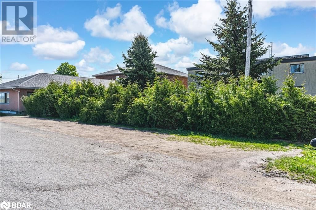 27 QUEEN STREET WEST Image 12