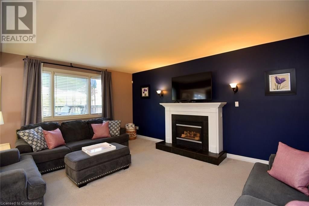 210 CLAUDETTE GATE Image 26